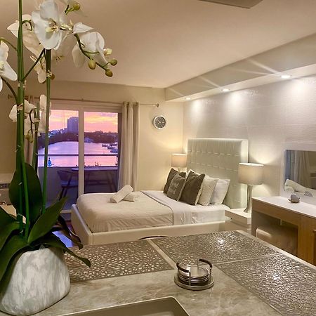 Modern Waterfront Apartment With Miami Skyline View, Free Parking 5 Mins Drive To ไมอามีบีช ภายนอก รูปภาพ