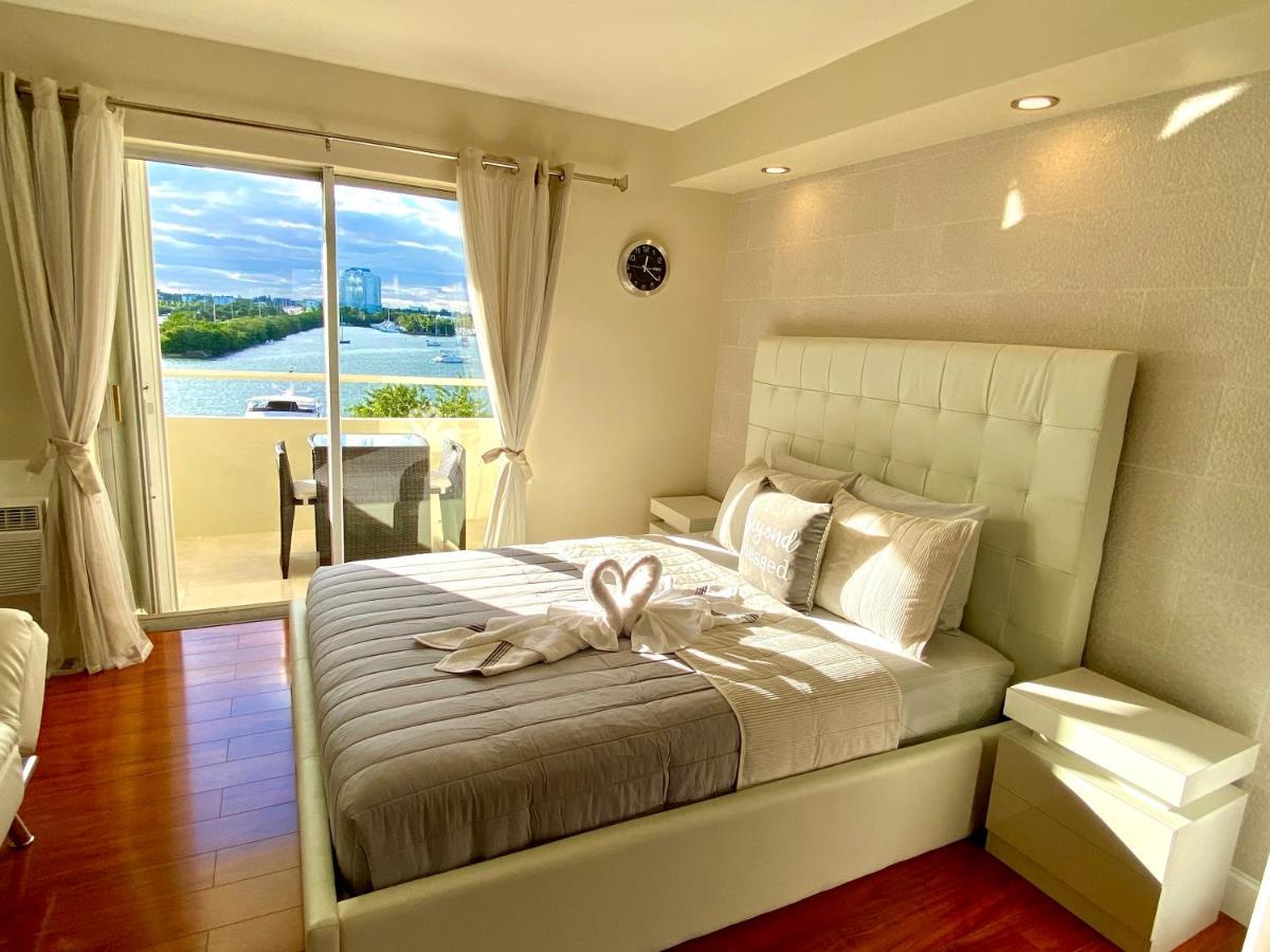 Modern Waterfront Apartment With Miami Skyline View, Free Parking 5 Mins Drive To ไมอามีบีช ภายนอก รูปภาพ