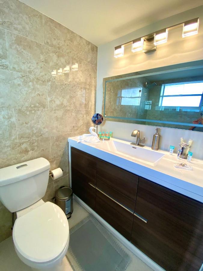 Modern Waterfront Apartment With Miami Skyline View, Free Parking 5 Mins Drive To ไมอามีบีช ภายนอก รูปภาพ